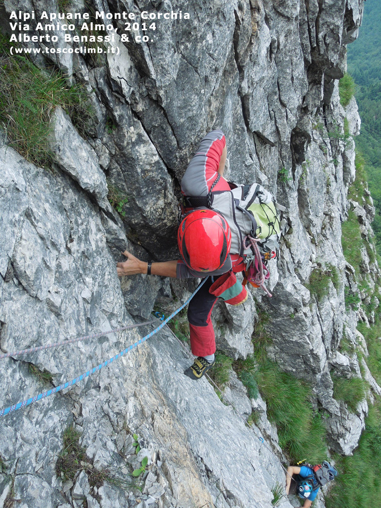 Monte corchia Amico Almo